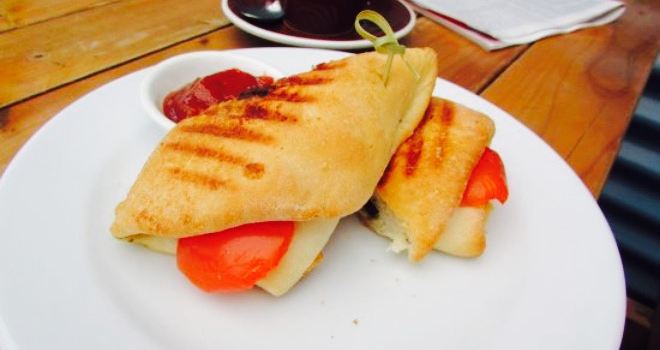 Groundup Cafe
