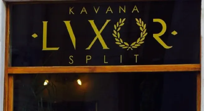 Lvxor Kavana & Restoran