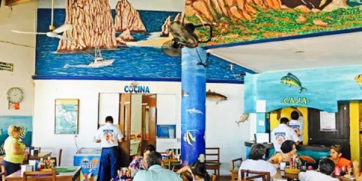 Mariscos Los Laureles