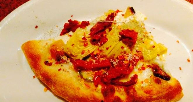Amici's East Coast Pizzeria