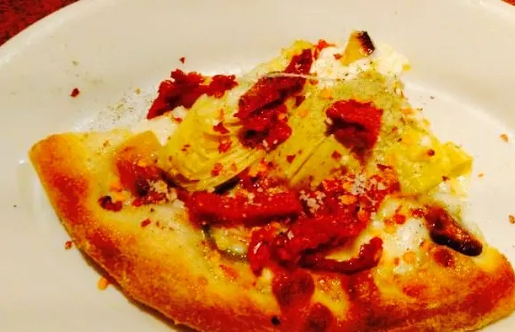 Amici's East Coast Pizzeria