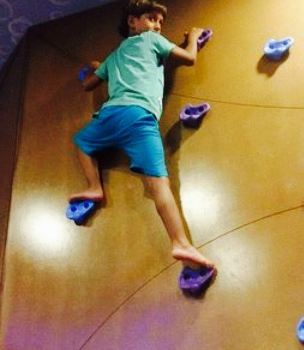 Oz Mersin Tantuni ve Biftek Salonu