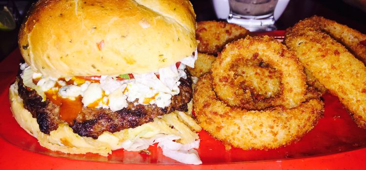 Red Robin Gourmet Burgers and Brews
