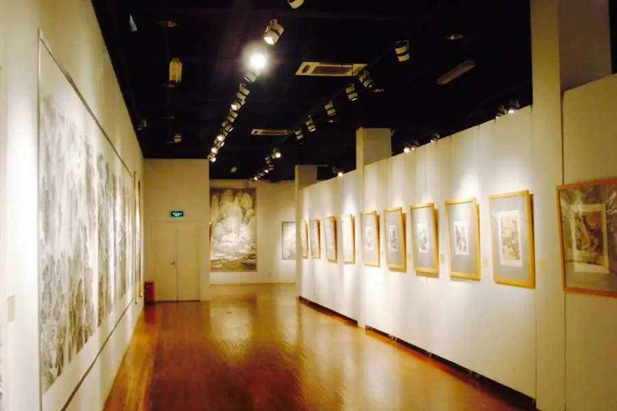Liuhaisu Gallery (tongchuanlufenguan)