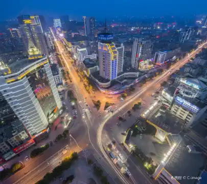 Penginapan Grand New Century di Yueqing