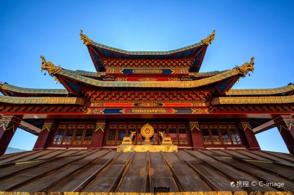 เมืองโบราณดุกซง