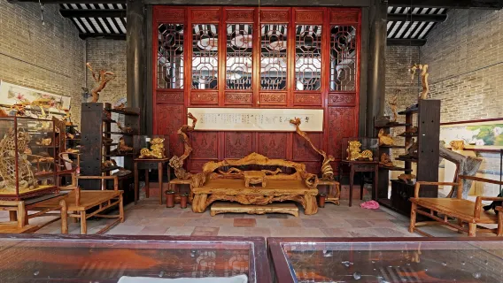 광저우 국부기념관, 사완고성, 유인산방을 방문하는 당일치기 여행.