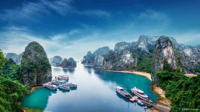 ล่องเรือท่องเที่ยวที่หะล็อง