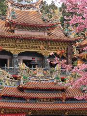 Alishan Shouzhen Temple