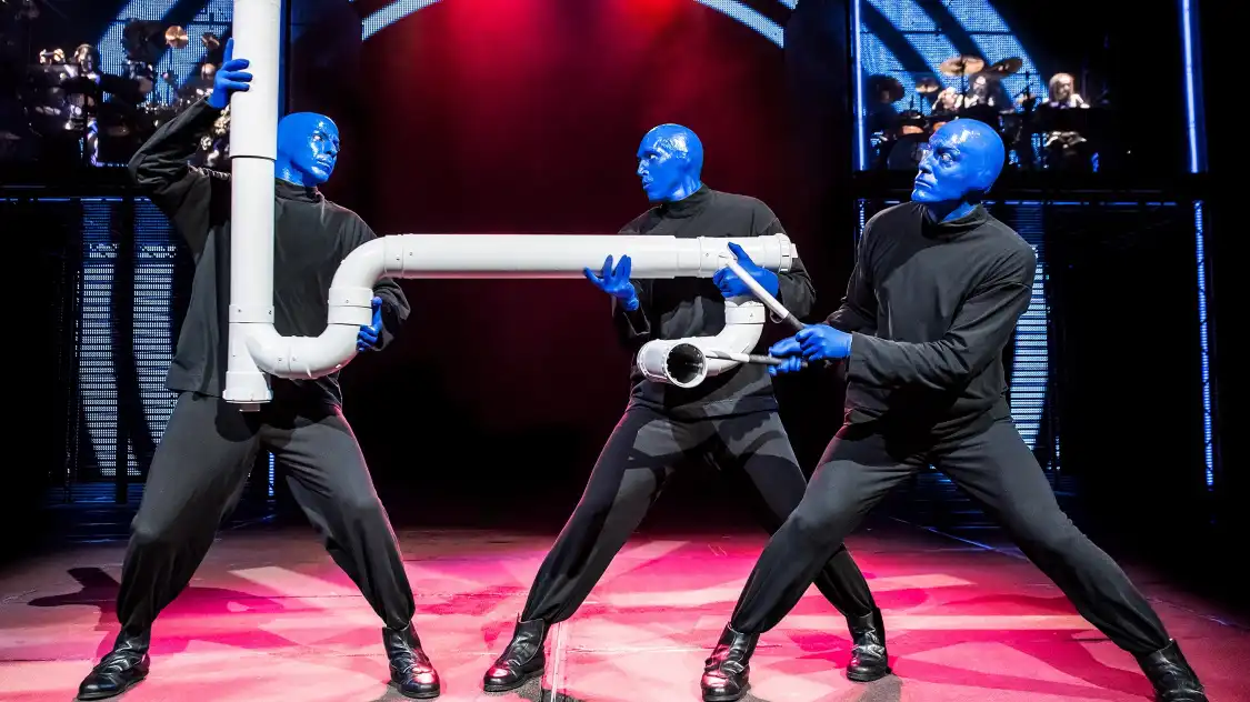 Astor Place Theatre 주변 호텔