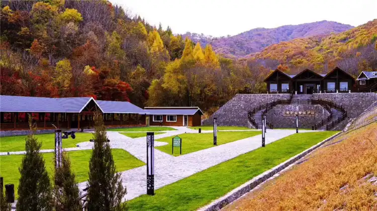 Hotels in Liuhe