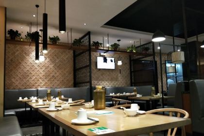 HE ZHEN ZHU  Xiao Guo Mi Fan