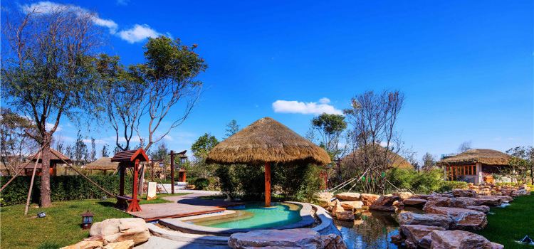Ruige Wenquan Jiudian Hot Spring Center (yuangu'anjianguowenquanjiudianwenquanzhongxin)