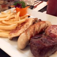 Diver's Inn Steak House User Photo