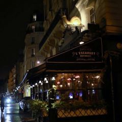 LE CINQ User Photo