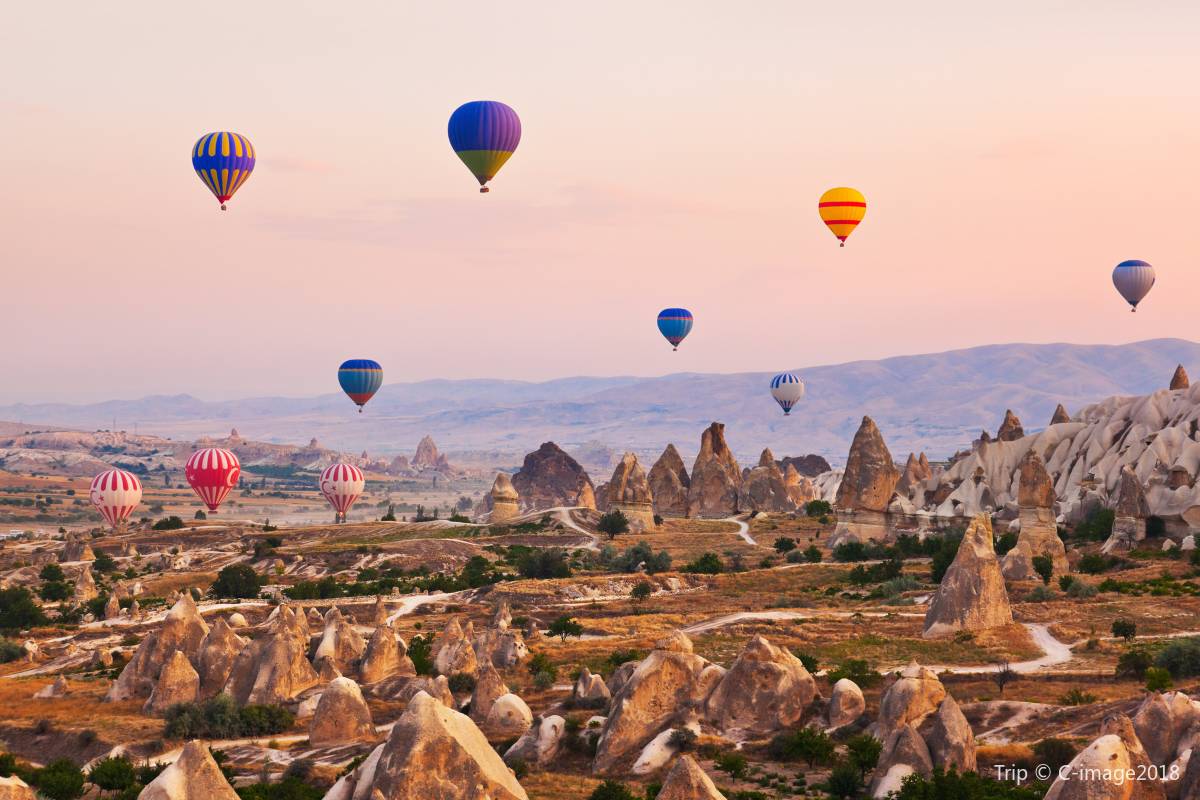 Cappadocia – Destinasi Tenang dengan Pemandangan Unik