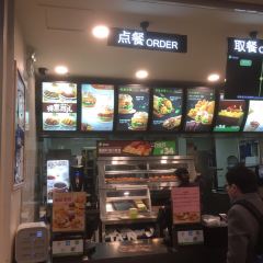 DE KE SHI ZHAN NEI HOU CHE SHI DIAN User Photo