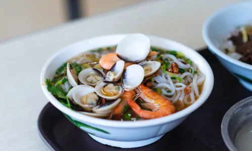 三亚正宗抱罗粉店