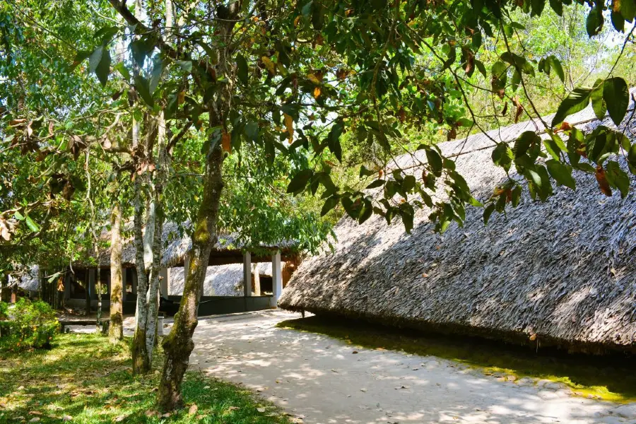 Cu Chi Tunnel