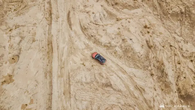 Off-road Adventures in Karamay