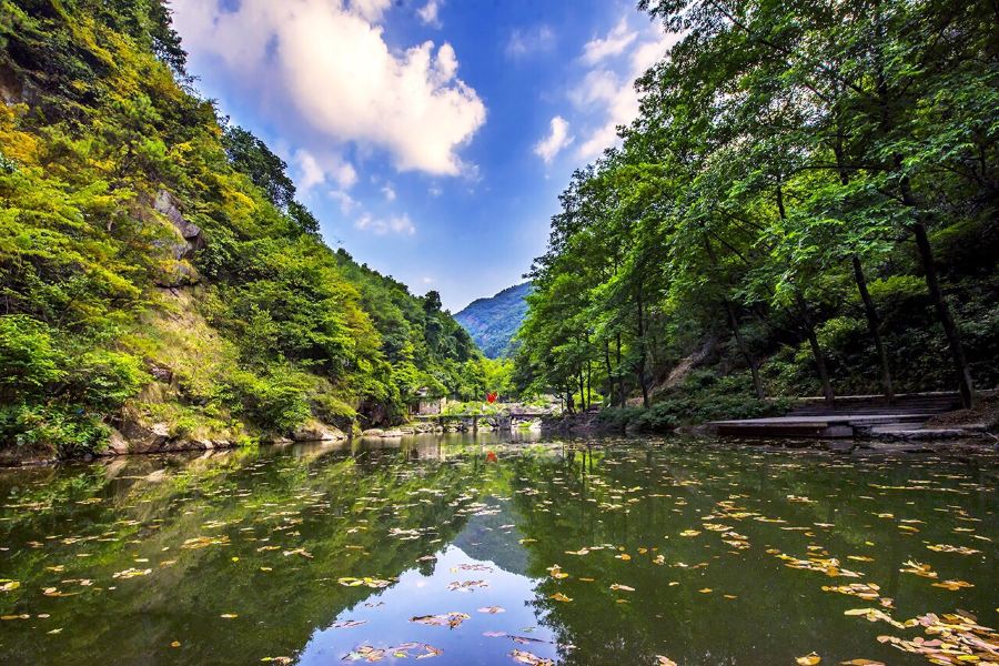神麗峽