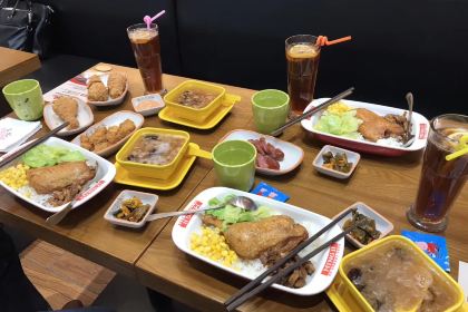 銘記卤肉飯