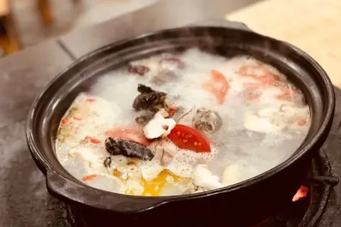 納西火塘