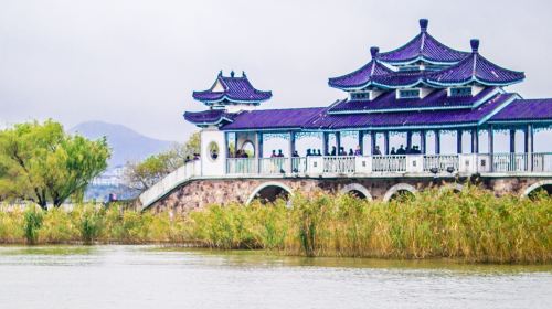 Taihu Lake Fairy Island