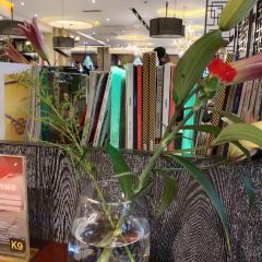 东莞旗峰山酒店及行政公寓 · 莱斯西餐厅 User Photo