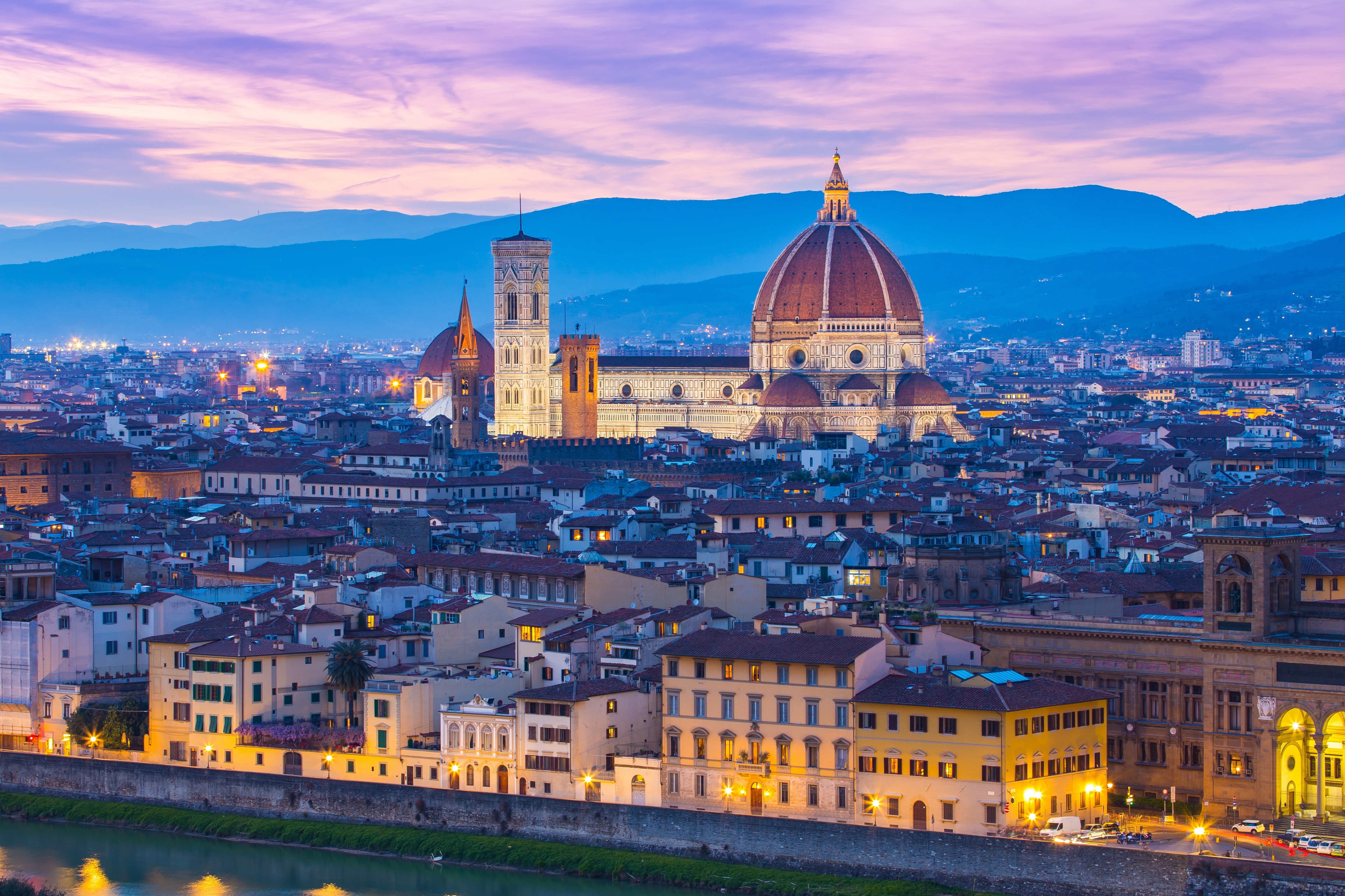 Top 10 Night Attractions in Florence