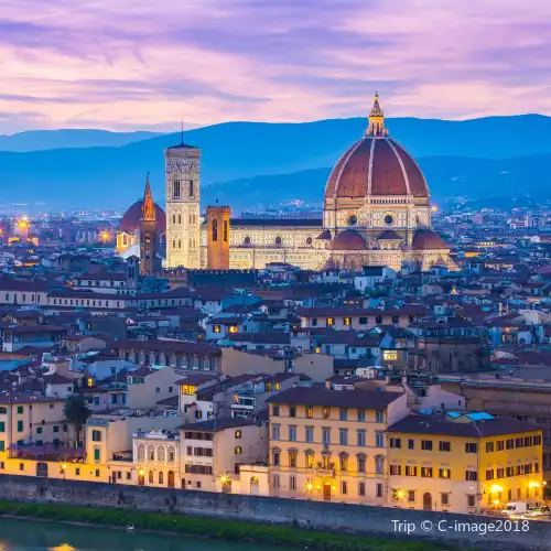 Florence: топ-10 в категории «Ночные достопримечательности»