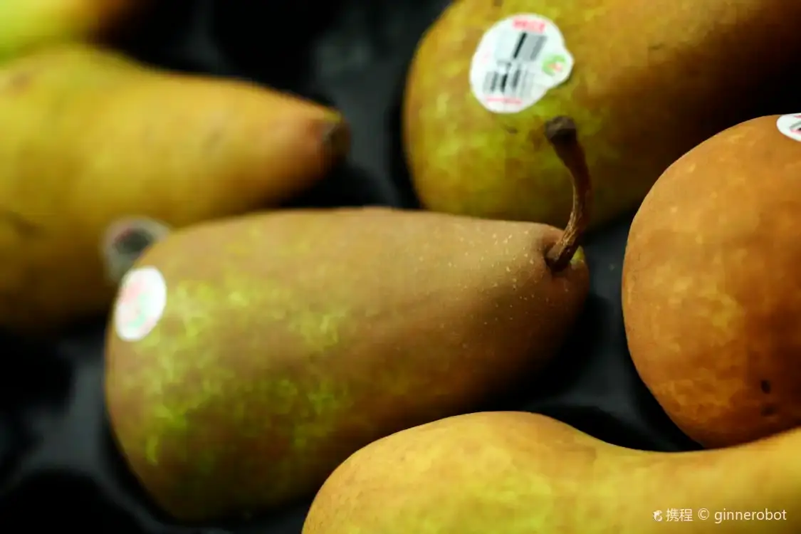 Hotels near Prather's Market