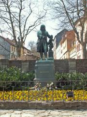 Bach Monument