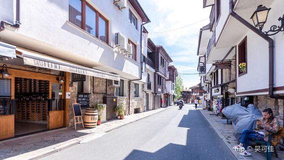 Wine shop & bar REGION