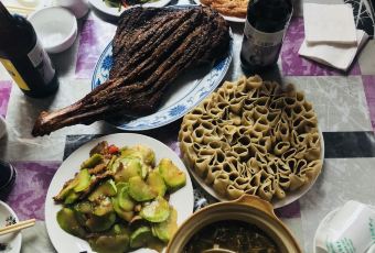 草原生态度假酒店餐厅 User Photo