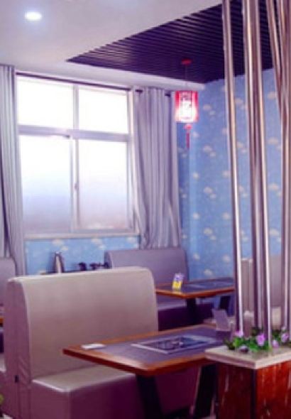 太空艙主題烤吧