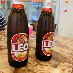 Song Pee Nong 2 User Photo