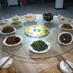 绩溪雅悦农家乐 User Photo