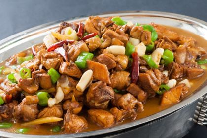 俭寨小公鸡新疆菜·大盘鸡·烧烤(云通店)