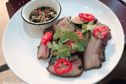 湖岸美食(湖岸花城店)