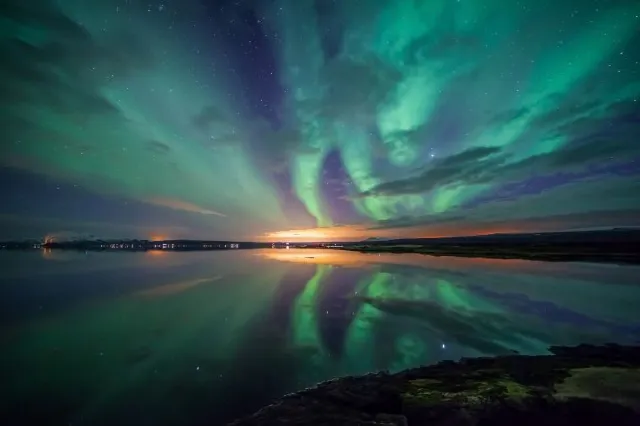 Best Timetable for Chasing The Northern Lights Worldwide: 10 Places to Watch The Marvelous Aurora