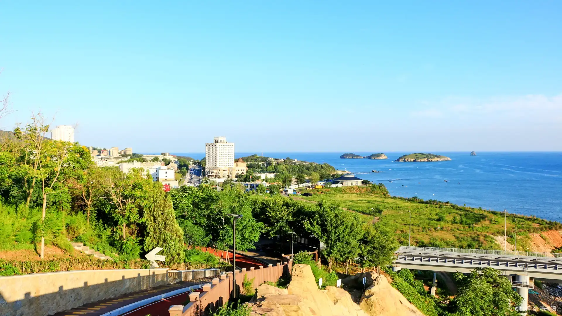 浜海路周辺のホテル