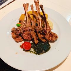 Buzz Bar User Photo