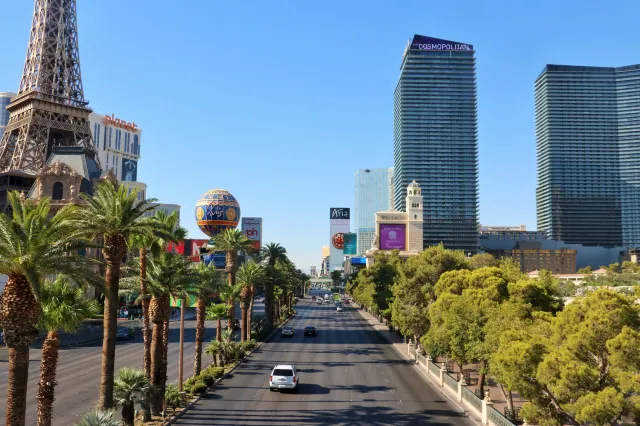 Guide For Las Vegas Strip: The Most Glamorous Boulevard in The World