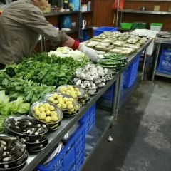 YUECHENJI User Photo