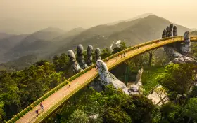 Golden Hands Bridge