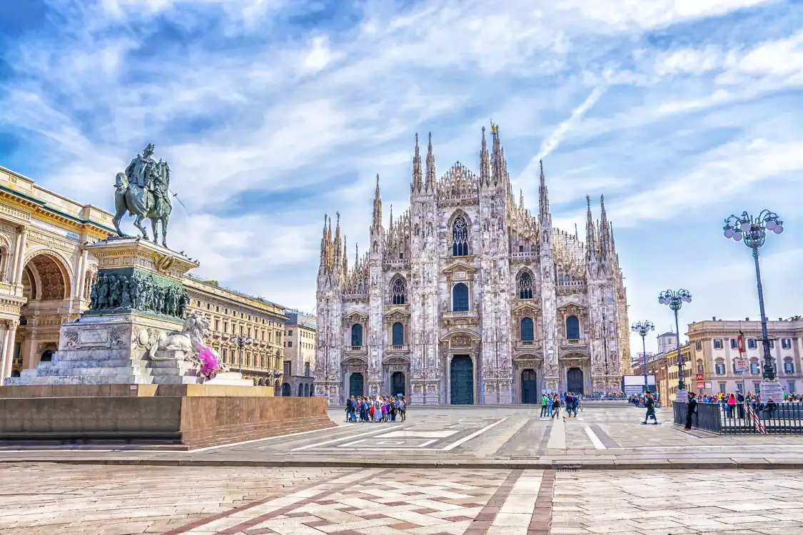 Hotels near Milan Cathedral
