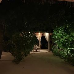 Cha Cha’s Beach Cafe. User Photo
