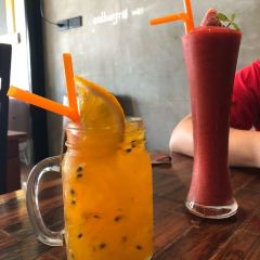 EAT Bar & Grill Restaurant Karon User Photo
