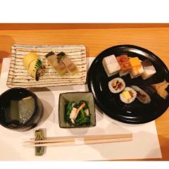 Yoshino Sushi User Photo